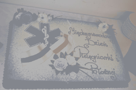 Pyszny tort dla pielęgniarek i położnych